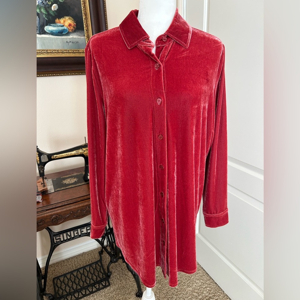 Soft Surroundings Coral Velvet Button-Up Shirt